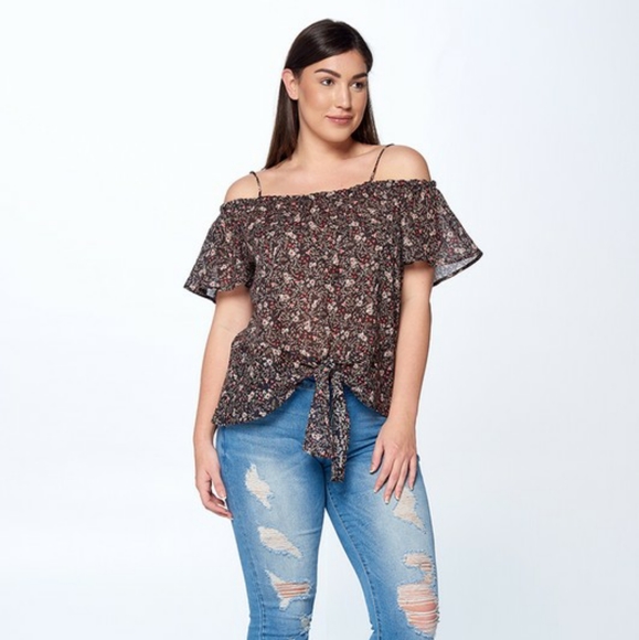 Floral Off Shoulder Plus Size Top - Picture 3 of 5
